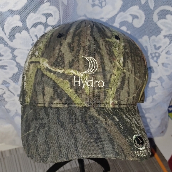 Hydro Camouflage Cap - Picture 1 of 13